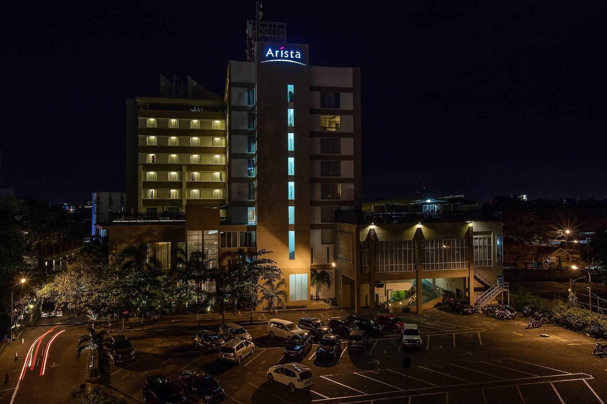 The Arista Hotel Palembang Exterior photo